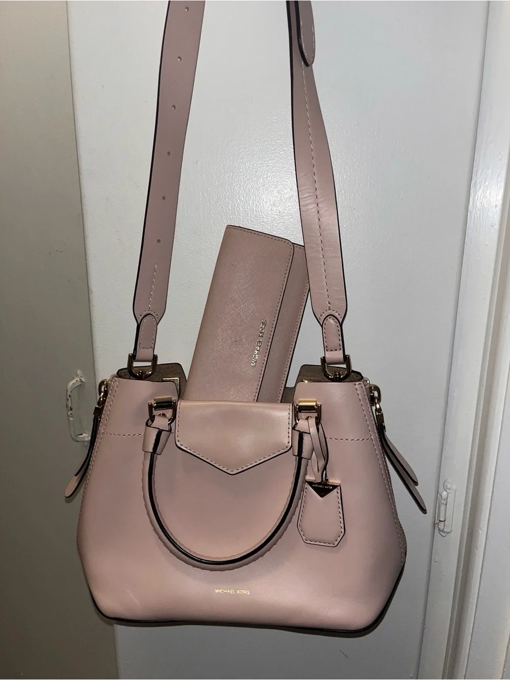 Michael Kors Blush Pink Leather Shoulder Bag with Matching Wallet